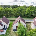 Holiday home 4 - Persoons Area 48 *