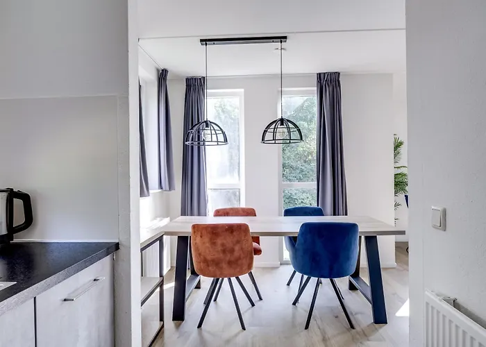 4 - Persoons Area 48